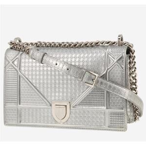 Dior Diorama Flap Bag Cannage Embossed Medium shoulder bag